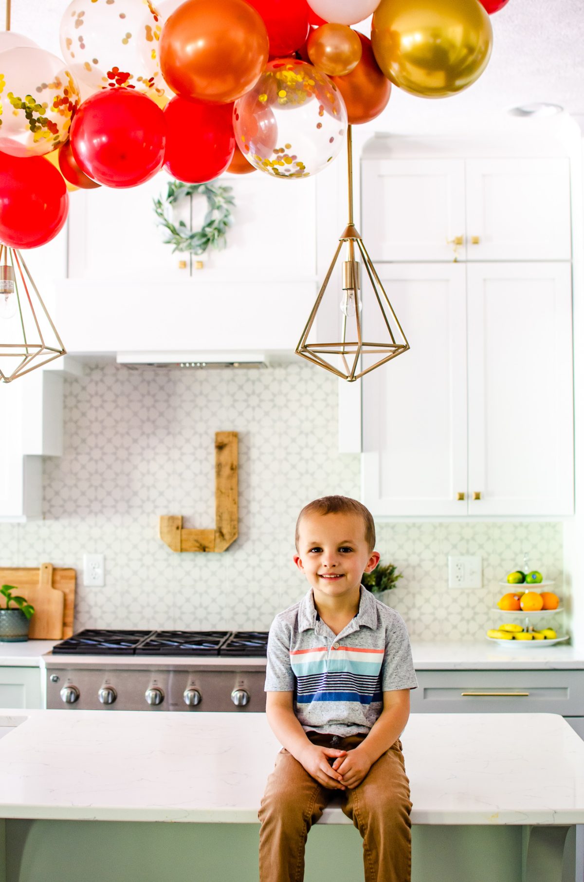 How to Make a Simple DIY birthday Balloon Garland - Haute House Love